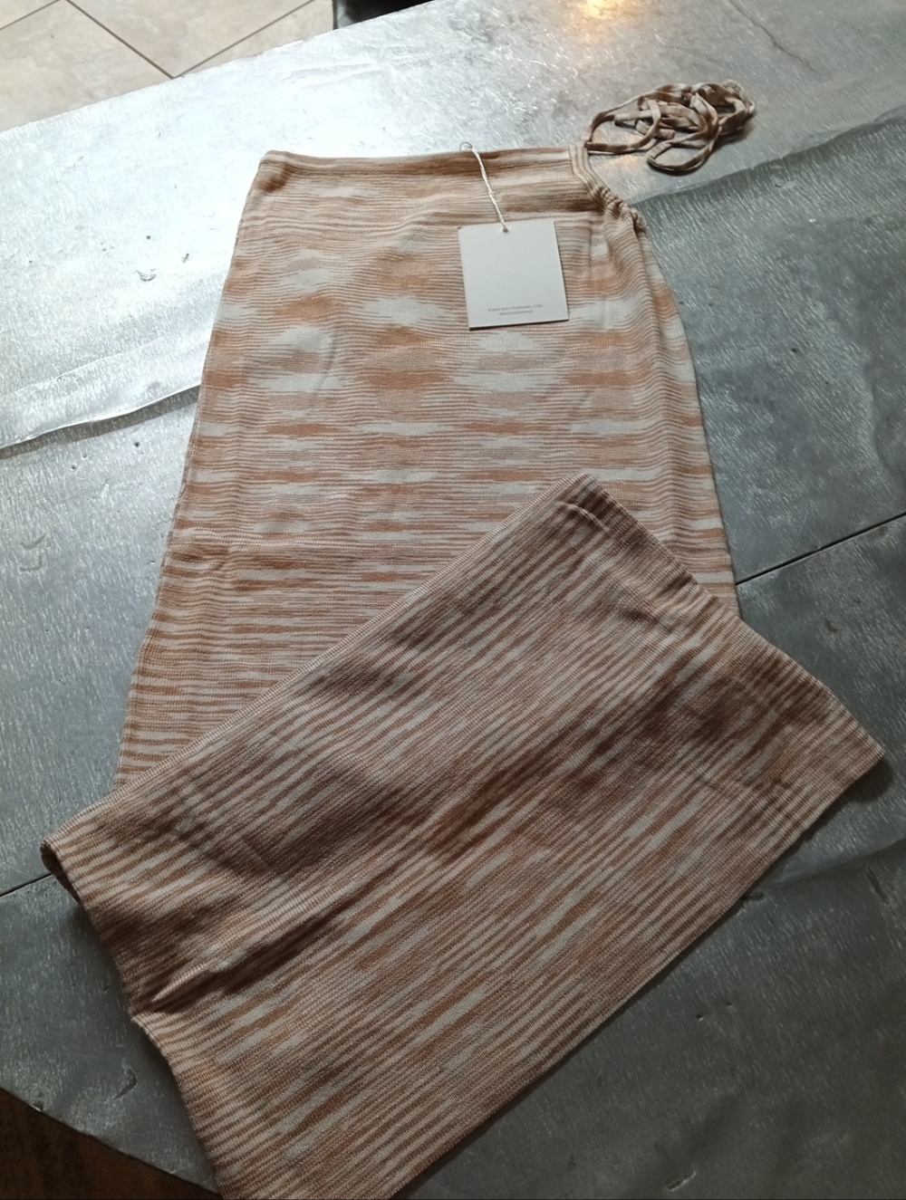 NIA NWT Woman's One Shoulder Bodycon Midi Dress Size Small Latte